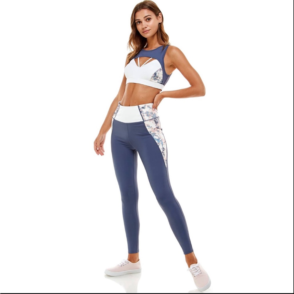 New-Printed 2 Piece Active Wear